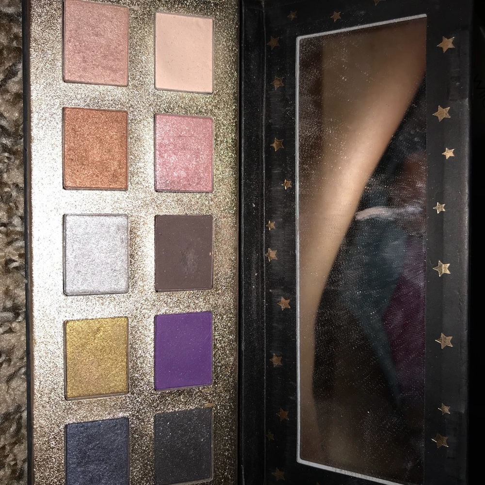 Makeup bundle - Picture 4 of 4